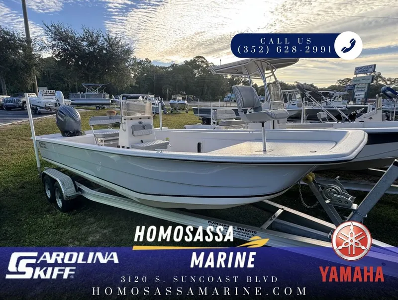 The Image of Carolina E24 DLX CC 2025 - 1