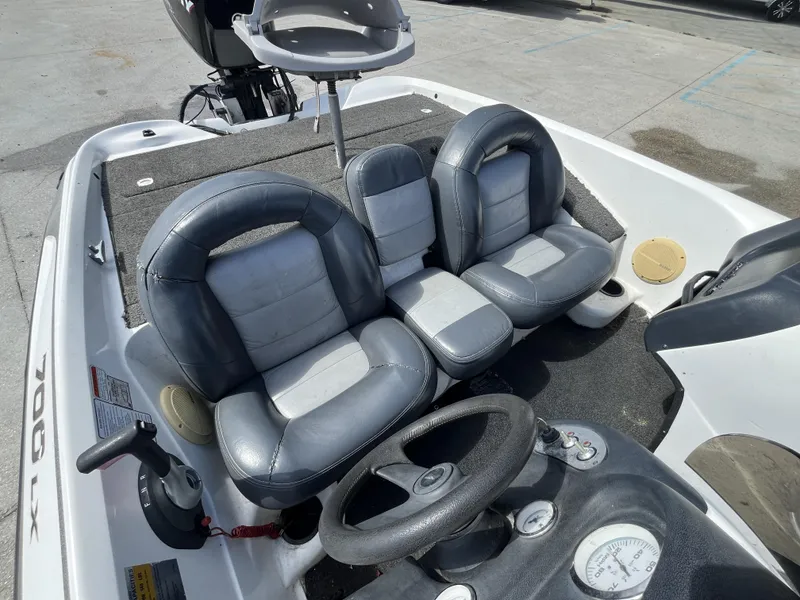 Slide: The Image of Nitro 700 LX 2005 - 10