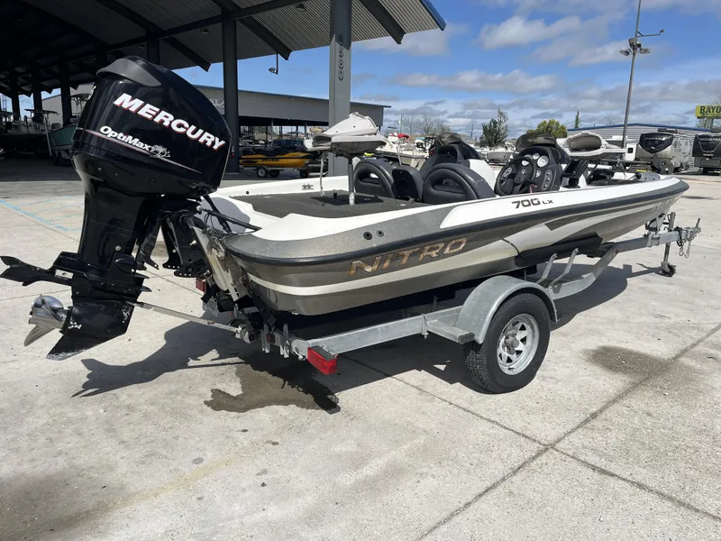 Slide: The Image of Nitro 700 LX 2005 - 6