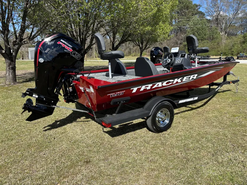 Slide: The Image of Tracker Pro Team 190 2025 - 4