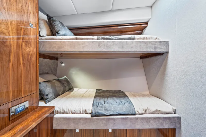 Slide: The Image of Riviera 5400 Sport Yacht 2022 - 84