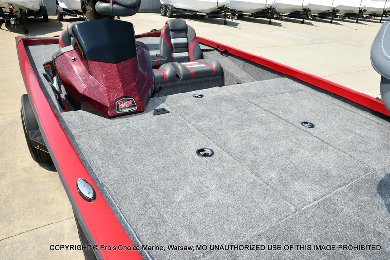 Slide: The Image of Ranger RT188 w/115HP Mercury Pro-XS 2025 - 28