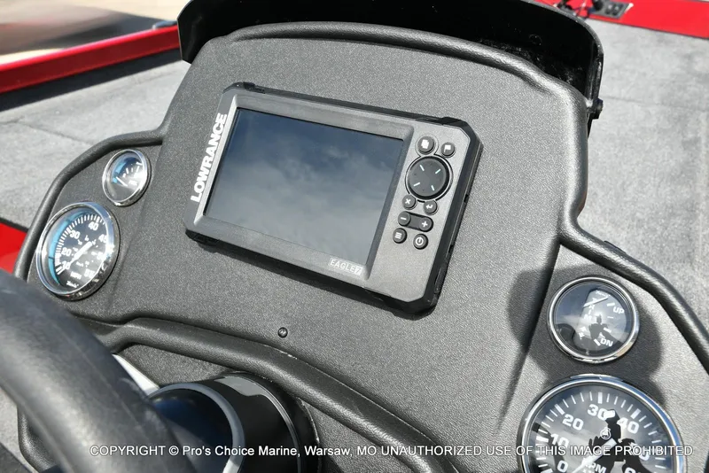 Slide: The Image of Ranger RT188 w/115HP Mercury Pro-XS 2025 - 4