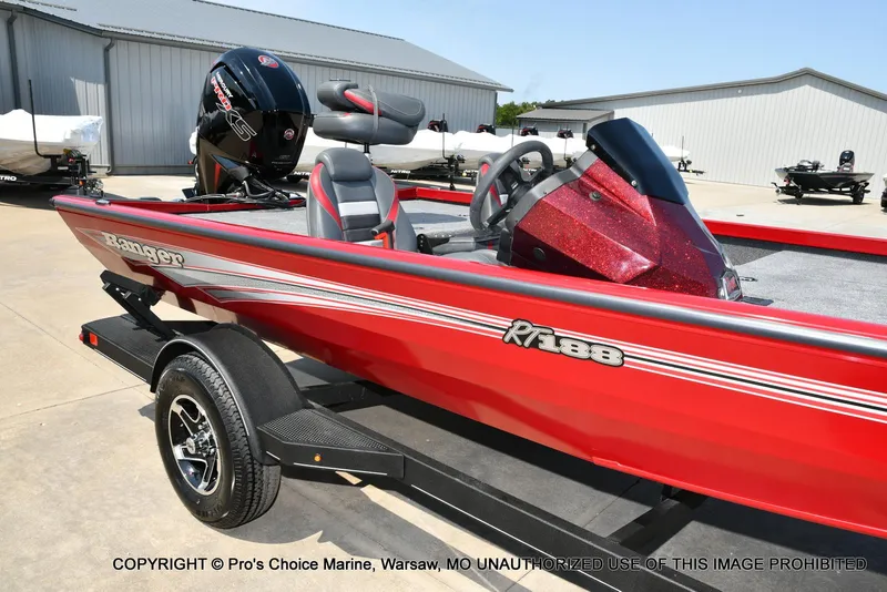 Slide: The Image of Ranger RT188 w/115HP Mercury Pro-XS 2025 - 6