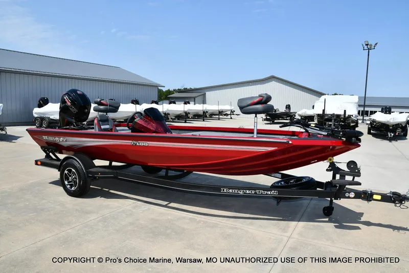 Slide: The Image of Ranger RT188 w/115HP Mercury Pro-XS 2025 - 61