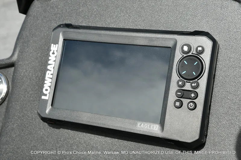 Slide: The Image of Ranger RT188 w/115HP Mercury Pro-XS 2025 - 69