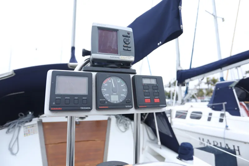 Slide: The Image of Navigation instruments on a 1995 Catalina 30 sailboat. - 13