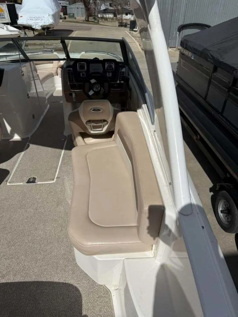 Slide: The Image of Chaparral 284 Sunesta 2012 - 3