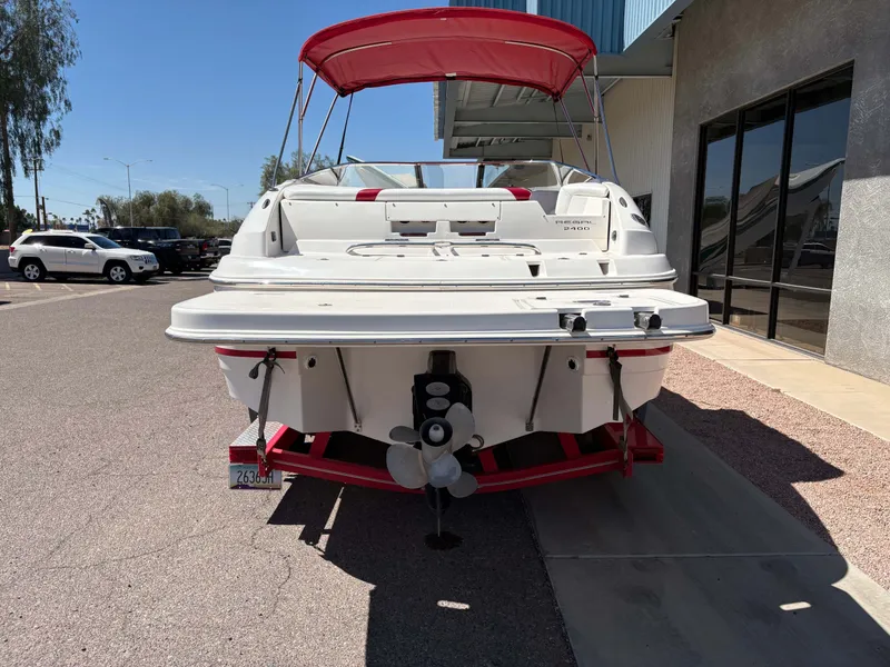 Slide: The Image of Regal 2400 Bowrider 2005 - 3