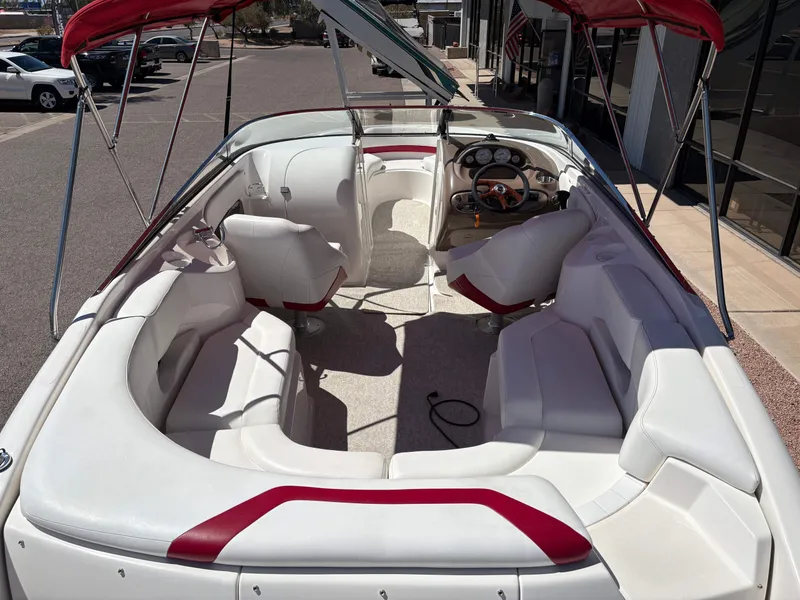 Slide: The Image of Regal 2400 Bowrider 2005 - 5