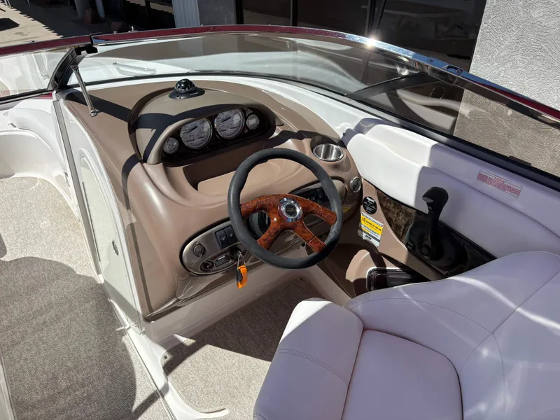 Slide: The Image of Regal 2400 Bowrider 2005 - 6