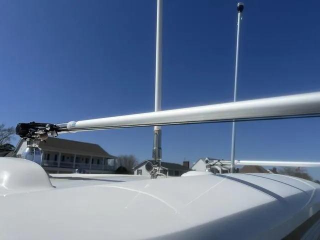 Slide: The Image of Boston Whaler 350 Realm 2024 - 9