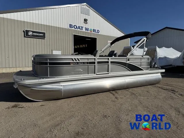 Slide: The Image of Bennington 22 SSRX Pontoon & 115HP Yamaha 2021 - 39