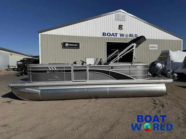 Slide: The Image of Bennington 22 SSRX Pontoon & 115HP Yamaha 2021 - 41