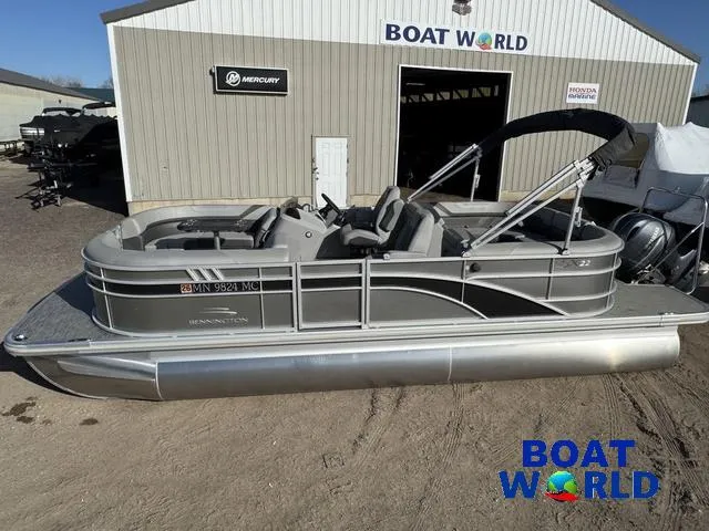 Slide: The Image of Bennington 22 SSRX Pontoon & 115HP Yamaha 2021 - 5