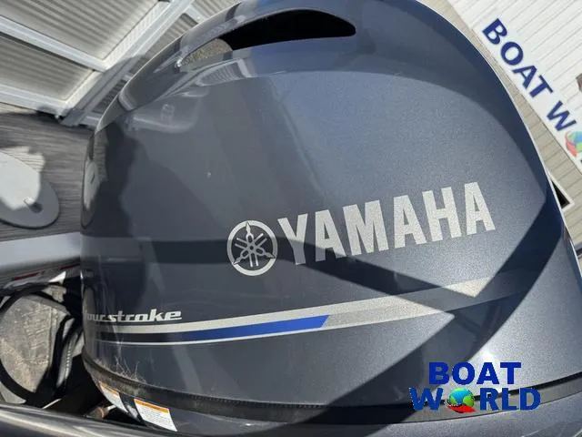 Slide: The Image of Bennington 22 SSRX Pontoon & 115HP Yamaha 2021 - 53