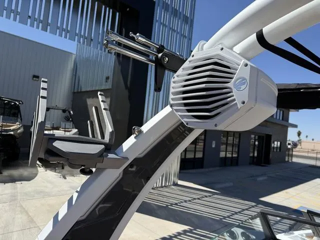 Slide: The Image of Tigé Z3 2025 - 13