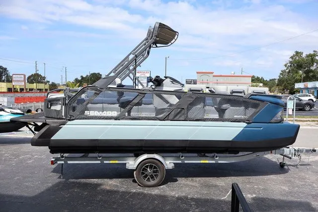 Slide: The Image of Sea-Doo Switch Cruise Limited 21 2025 - 7