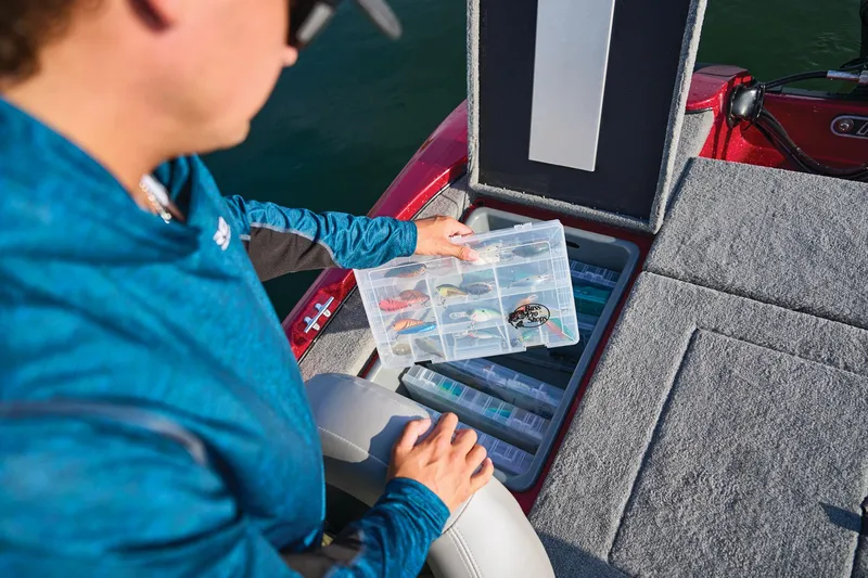 Slide: The Image of Nitro Z17 2025 - 80