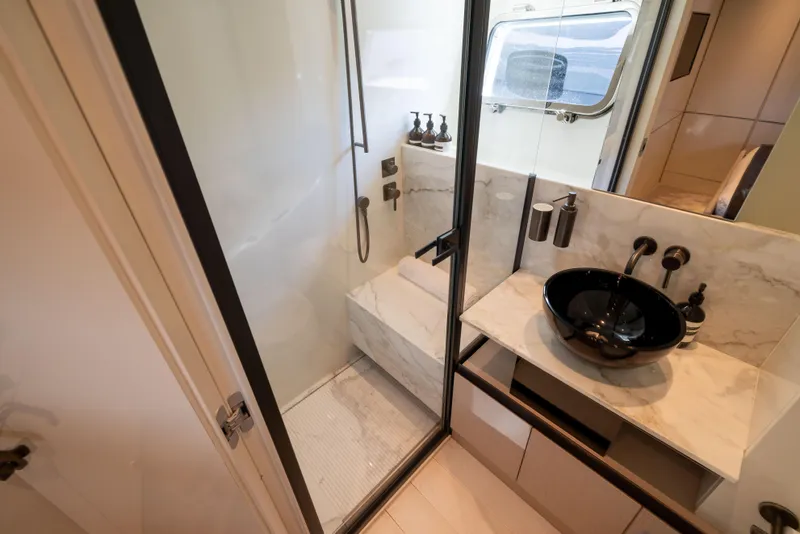 Slide: The Image of Head - 45