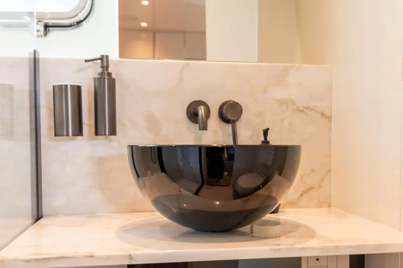 Slide: The Image of Head - 47