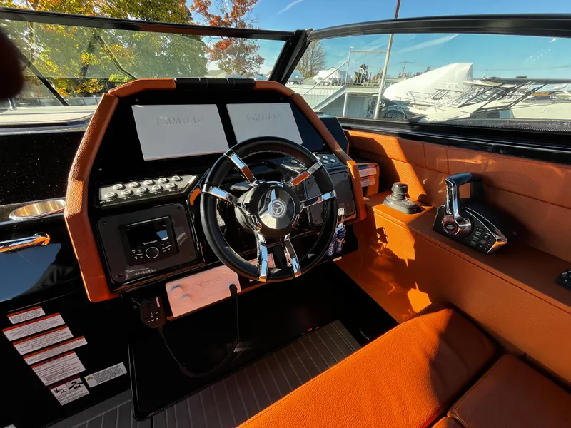 Slide: The Image of Cruisers 34 GLS 2022 - 44