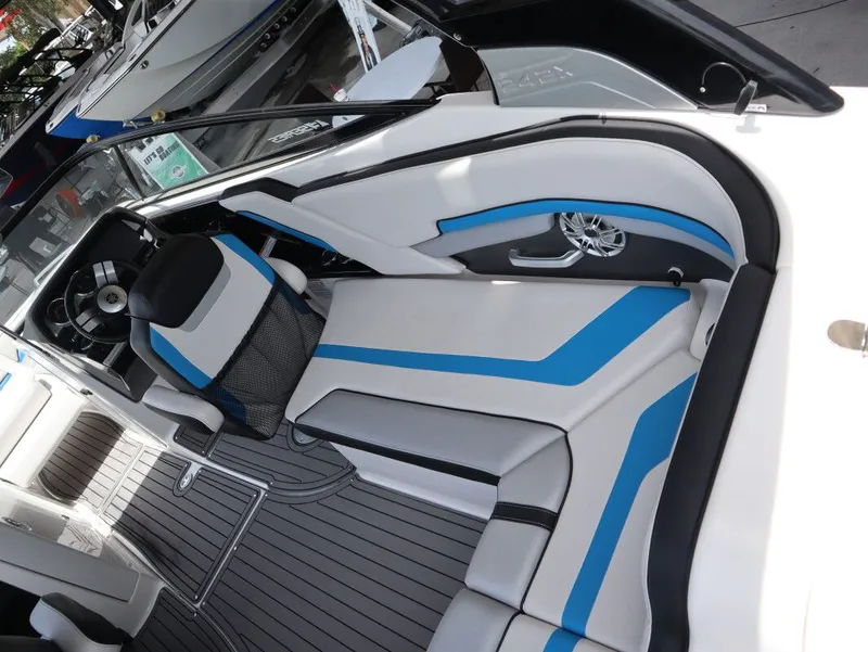 Slide: The Image of Yamaha 242X 2017 - 11