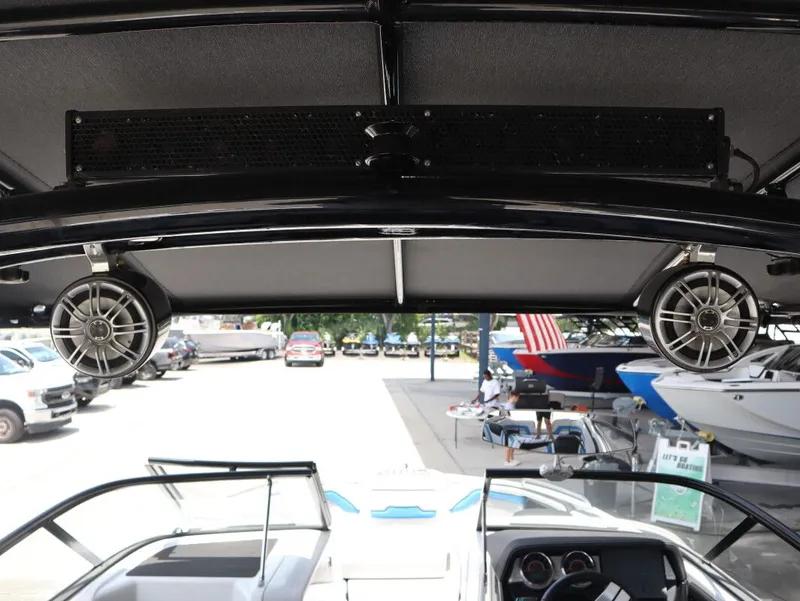 Slide: The Image of Yamaha 242X 2017 - 13