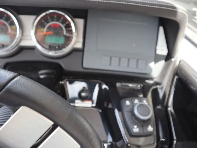 Slide: The Image of Yamaha 242X 2017 - 17