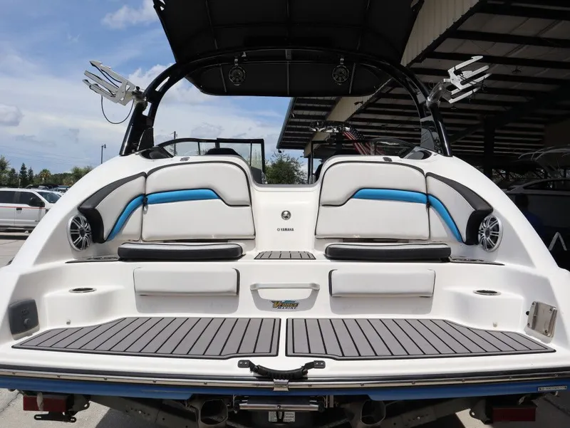 Slide: The Image of Yamaha 242X 2017 - 8