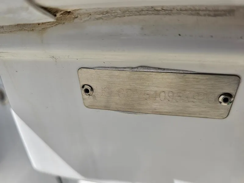 Slide: The Image of 2020 Hurricane SunDeck Sport 185 OB boat identification plate, close-up view. - 23