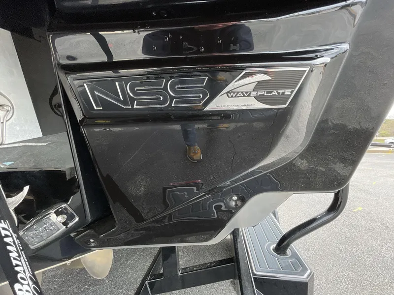 Slide: The Image of 2023 Nautique Super Air Nautique G25 Paragon NSS wave plate detail. - 7
