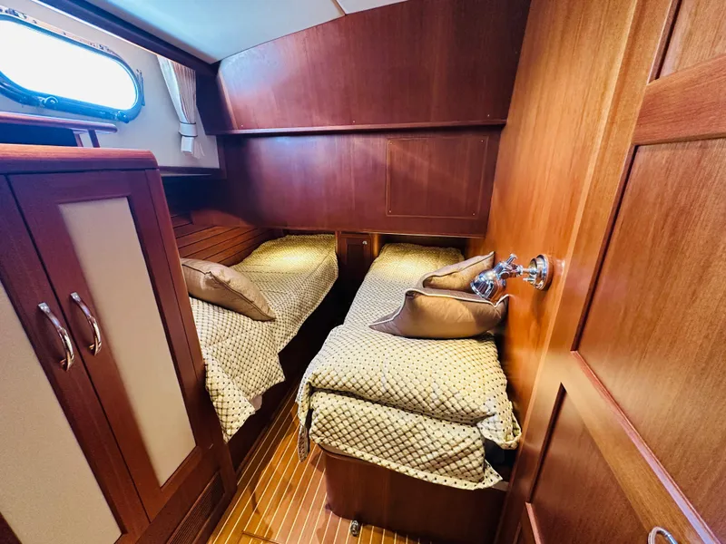 Slide: The Image of Grand Banks 46 Eastbay SX 2014 - 51