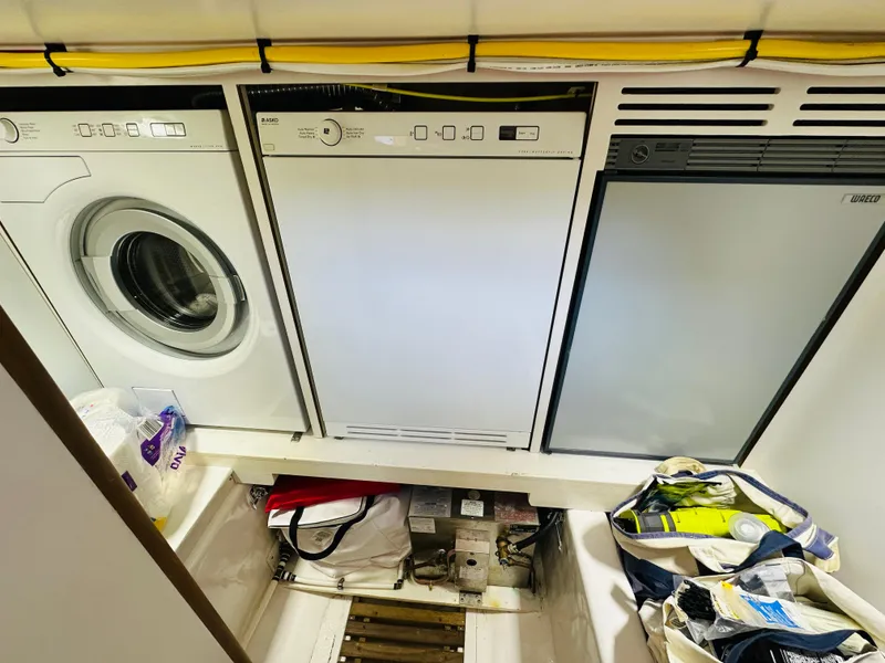 Slide: The Image of Grand Banks 46 Eastbay SX 2014 - 56