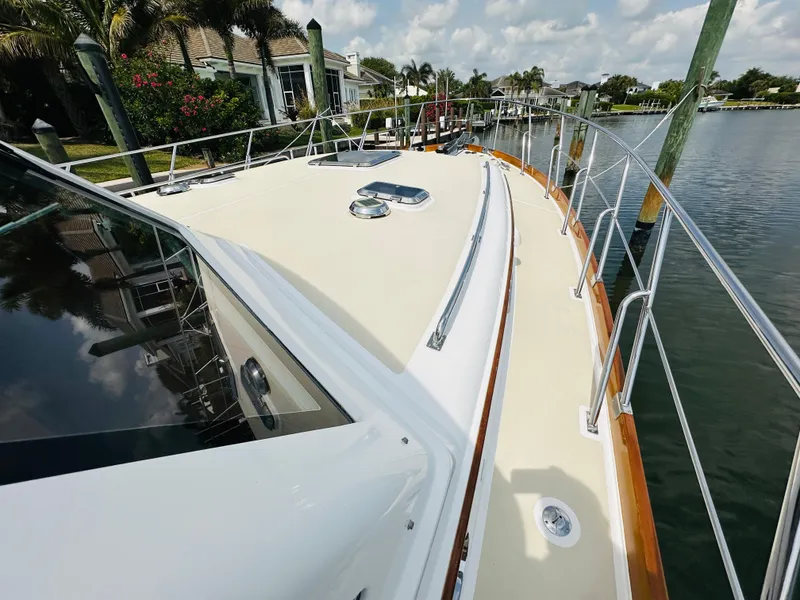 Slide: The Image of Grand Banks 46 Eastbay SX 2014 - 60