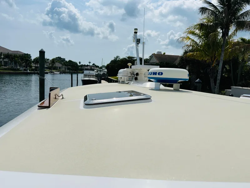 Slide: The Image of Grand Banks 46 Eastbay SX 2014 - 65