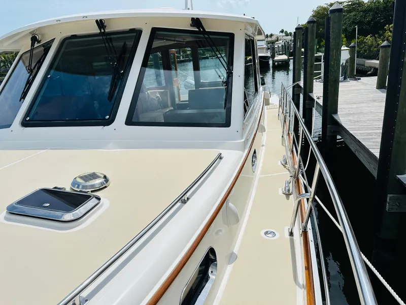 Slide: The Image of Grand Banks 46 Eastbay SX 2014 - 66