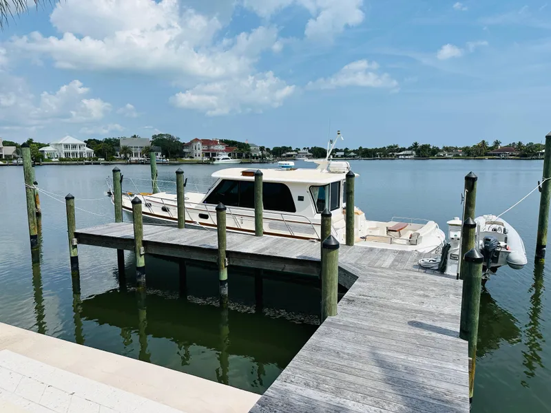 Slide: The Image of Grand Banks 46 Eastbay SX 2014 - 86