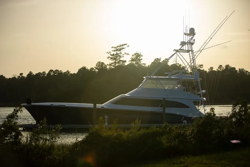 Slide: The Image of Jarrett Bay 84 2021 - 18