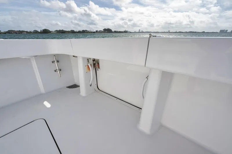 Slide: The Image of Viking 52 Smooth Operator - Cockpit - 32