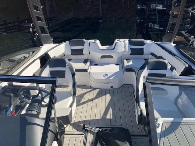 Slide: The Image of 2024 Yamaha Boats 195S interior with sleek seating and modern design. - 7