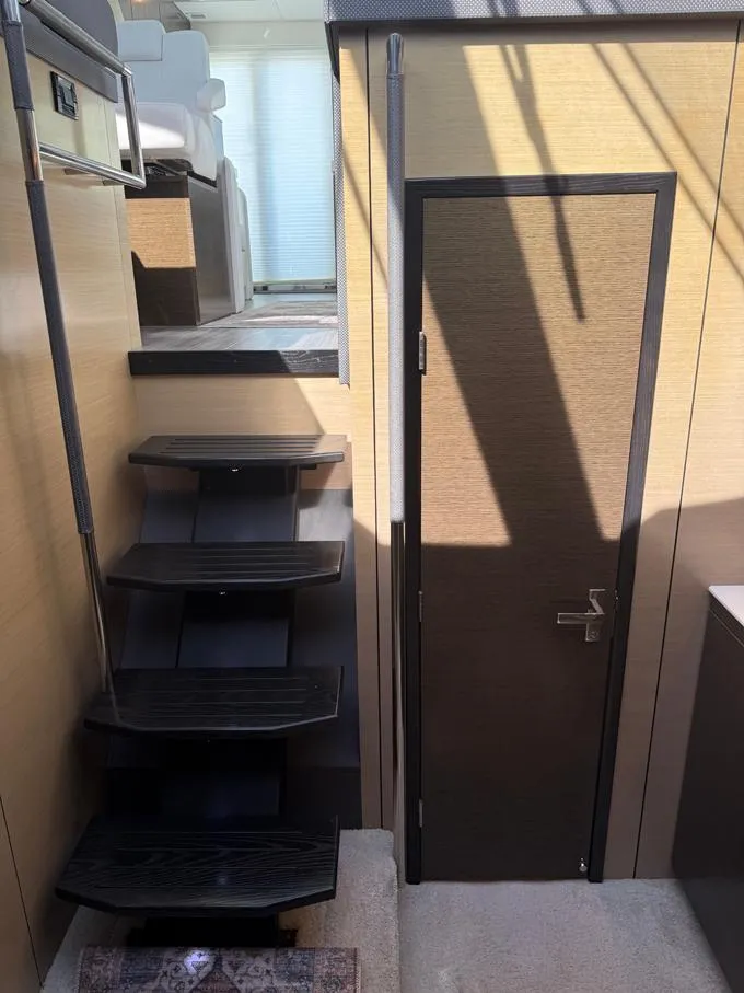 Slide: The Image of Private Master Entrance - 27