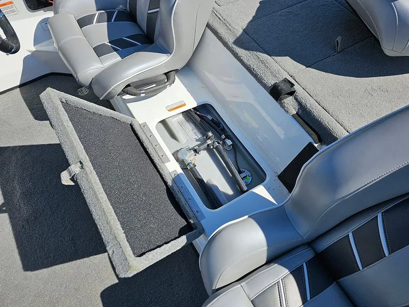 Slide: The Image of Nitro Z18 2023 - 14