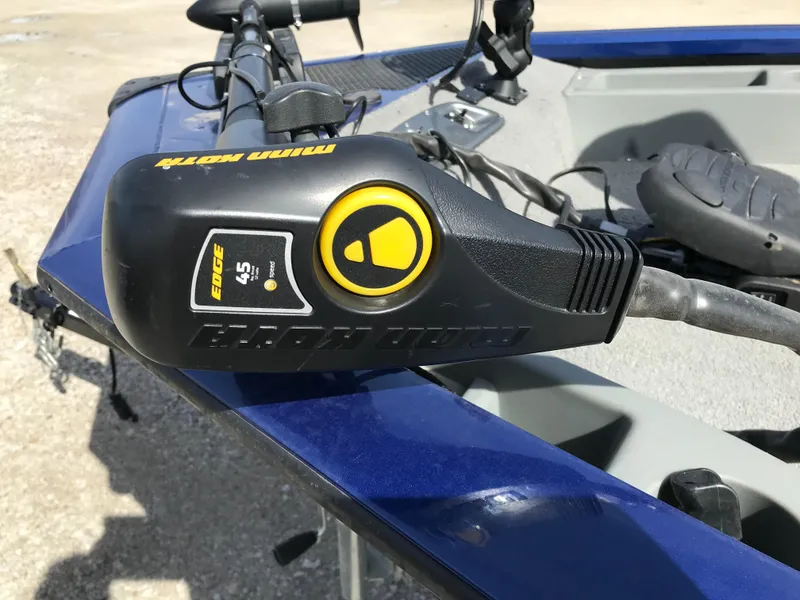 Slide: The Image of 2012 Tracker Pro Team 175 TF boat with Minn Kota Edge trolling motor. - 16