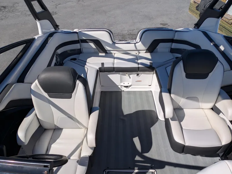 Slide: The Image of 2019 Yamaha Boats 242 Limited S interior with sleek seating and modern design. - 20