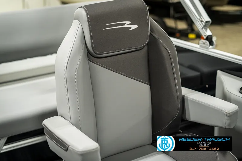 Slide: The Image of 2025 Bennington 21 SSB boat seat, featuring sleek gray and black design with logo. - 38