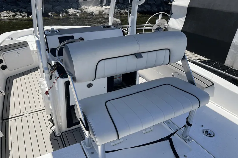 Slide: The Image of Yamaha 195 FISH SPORT 2020 - 5