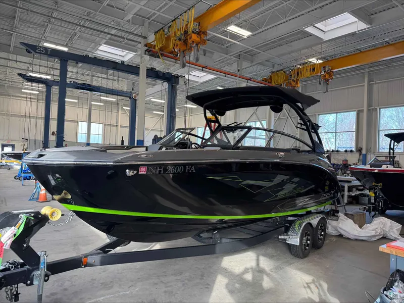 Slide: The Image of Yamaha 255XD 2021 - 3