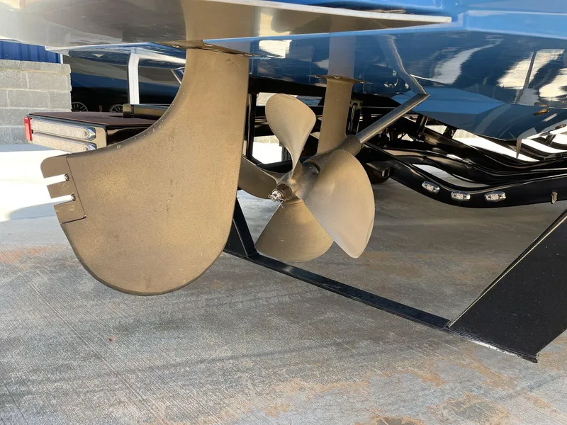 Slide: The Image of 2025 Nautique Super Air Nautique G25 propeller and rudder detail. - 8
