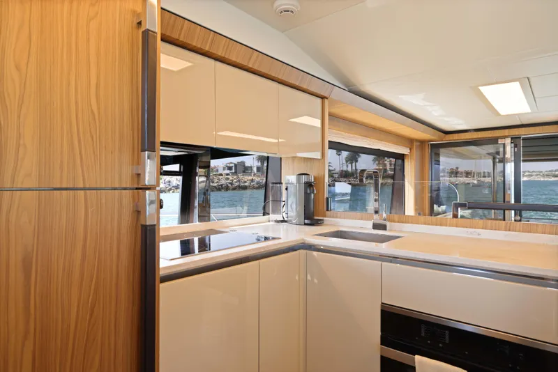 Slide: The Image of Absolute Fly Co Ownership 2015 - 73